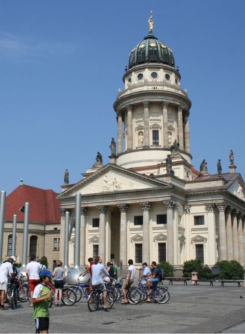 לא קל להיות מאושר כשהחיים קצת חרא