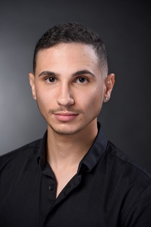 טל בן אהרון